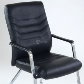 Кресло Barneo K-25 для посетителей и переговорных (хром, черная экокожа) в Перми - perm.mebel-74.com | фото