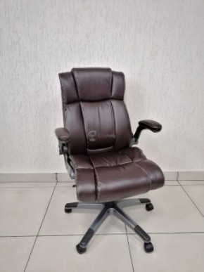 Кресло Barneo K-44 для руководителя (коричневая экокожа) в Перми - perm.mebel-74.com | фото