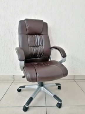 Кресло Barneo K-6 для руководителя (коричневая экокожа) в Перми - perm.mebel-74.com | фото