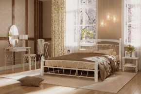Кровать "Муза 1" КМД10  БЕЛАЯ (1600*2000) (ножки-белые) с коваными изделиями в Перми - perm.mebel-74.com | фото