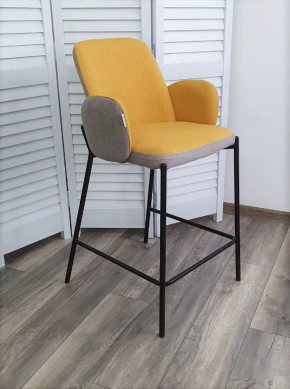 Полубарный стул NYX (H=65cm) VF106 желтый / VF120 серый М-City в Перми - perm.mebel-74.com | фото
